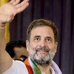 இந்தியா மகிழ்ச்சியின் தீபங்களால் ஒளிரட்டும்: ராகுல்